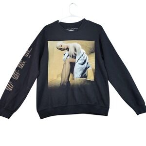 Sweetener World Tour Sweatshirt Mens Medium Black Pullover 2019 Graphic Music
